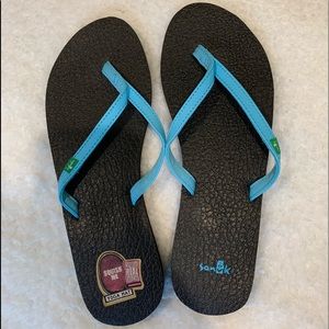 NWT flip flop